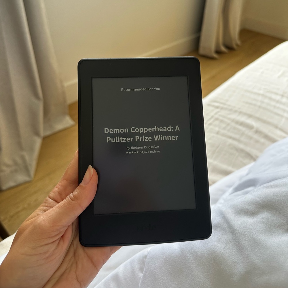 Kindle Paperwhite - in great condition!